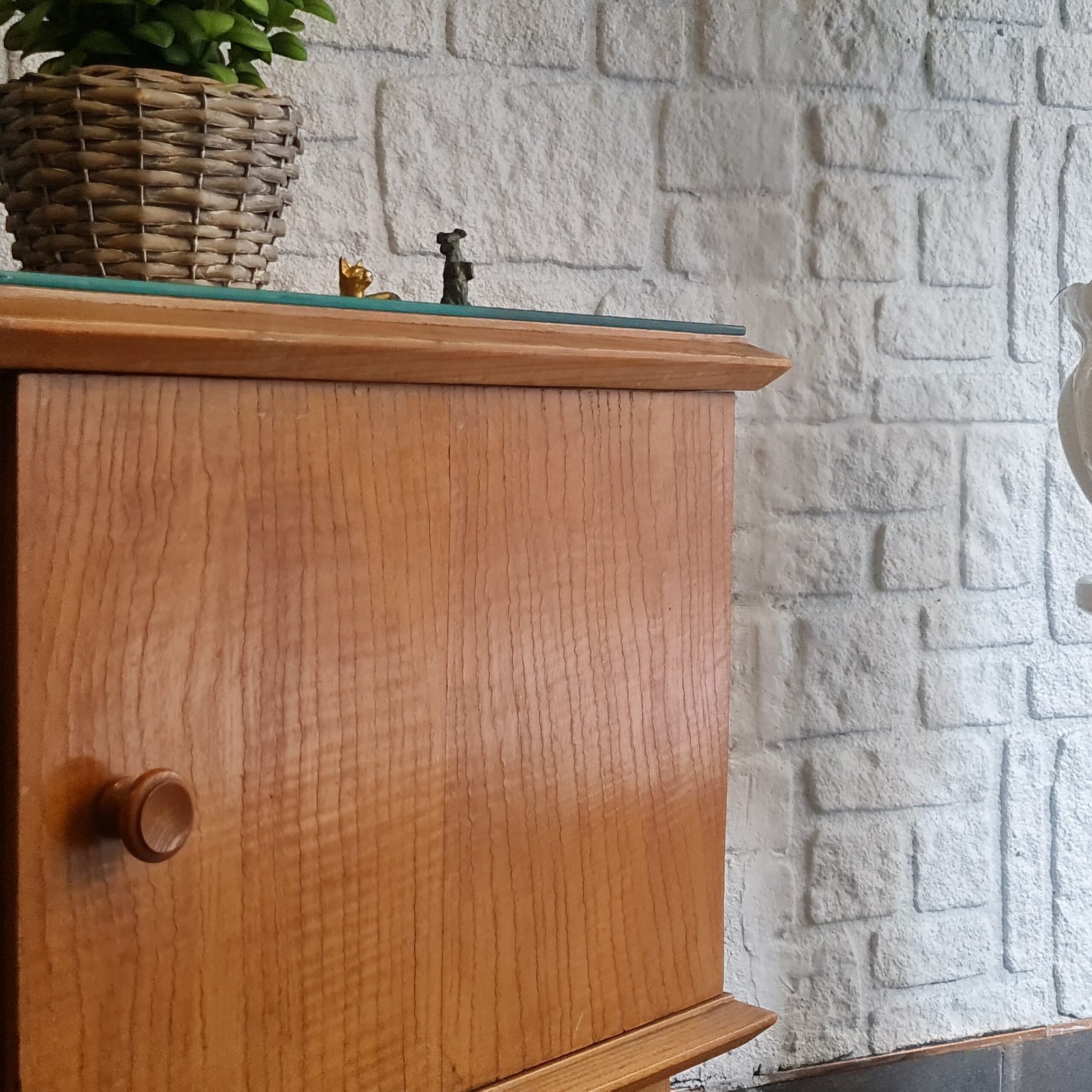 Masif Meşe İskandinav Komodin - Görsel 4