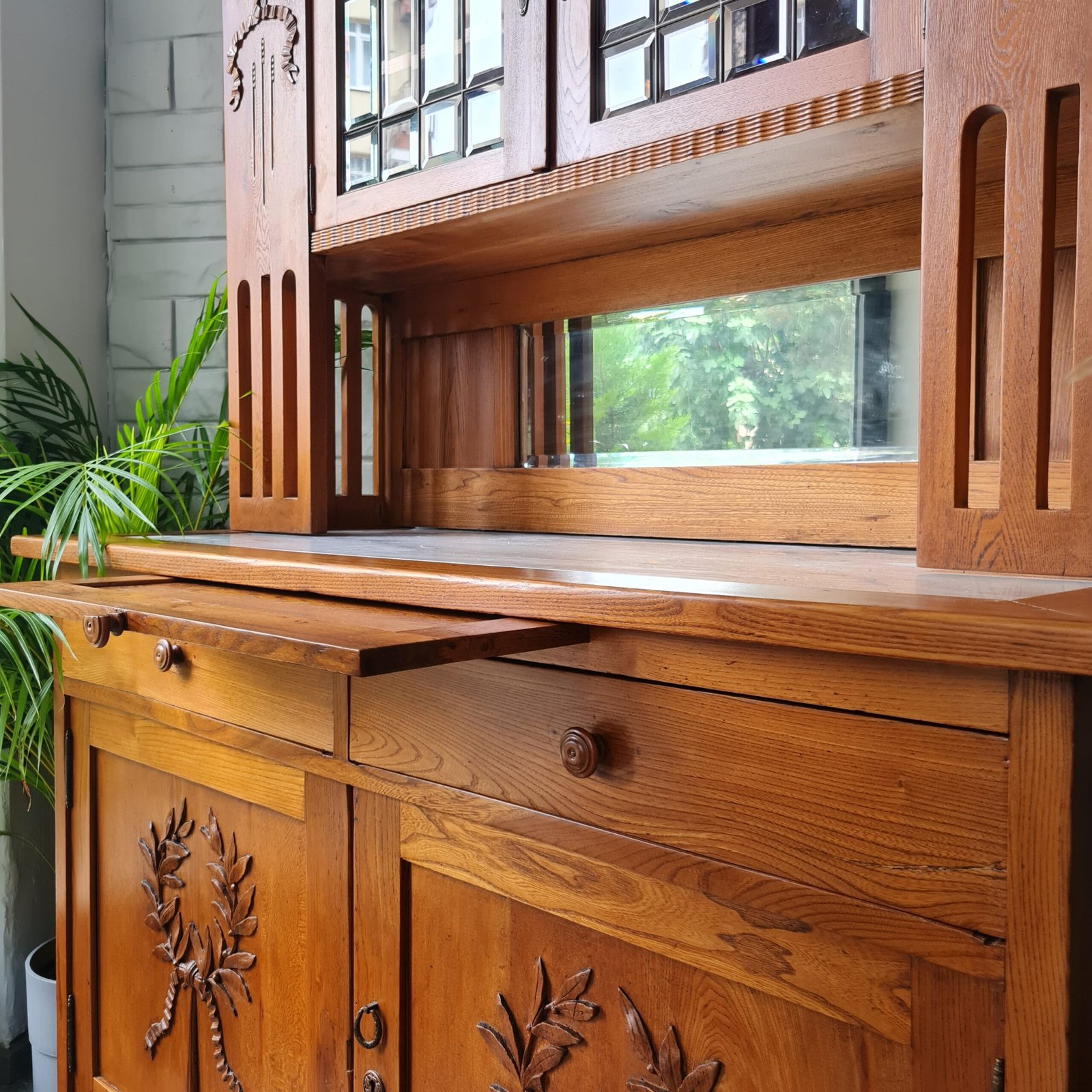 Art Nouveau Büfe - Görsel 7