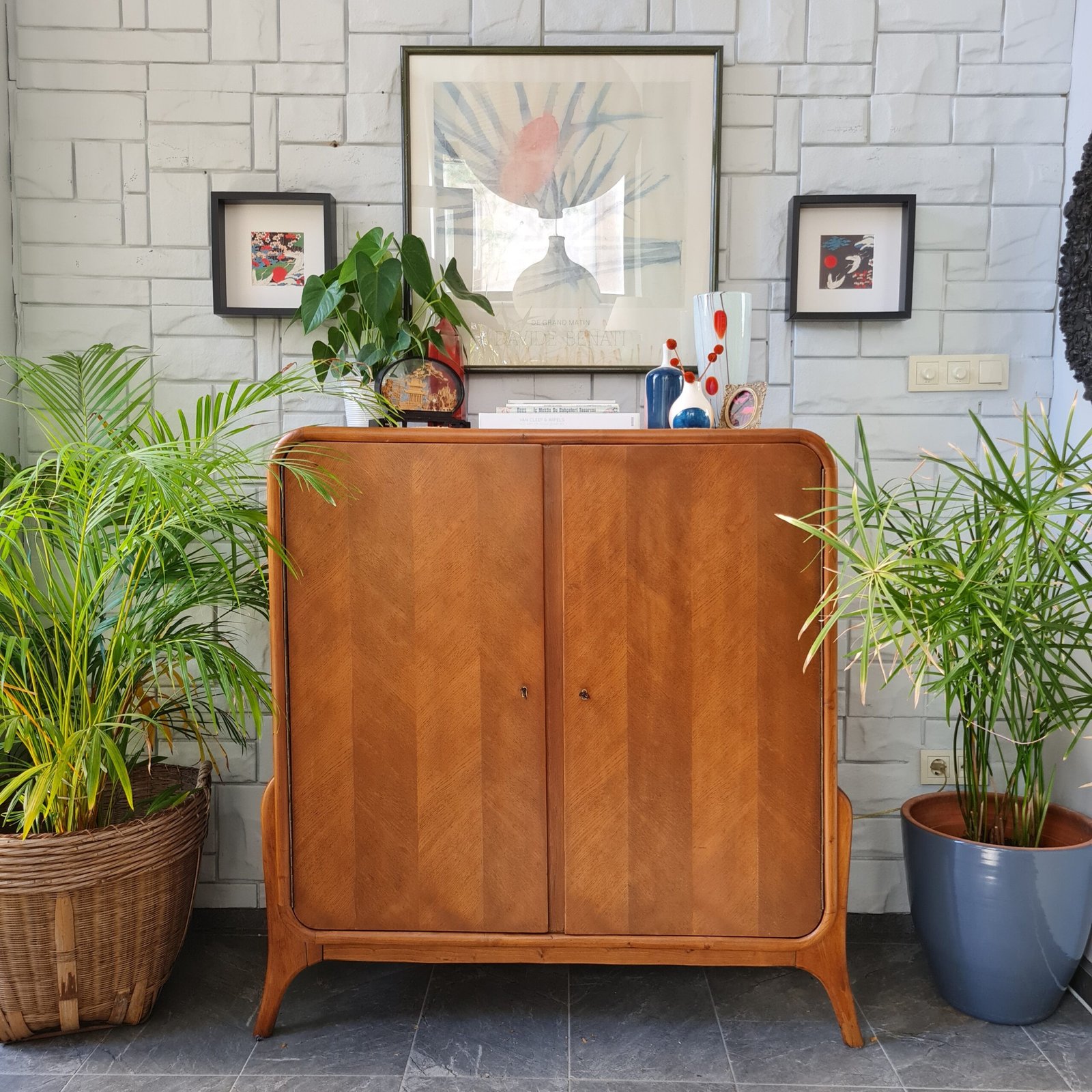 1970'ler Masif Meşe İskandinav Dolap